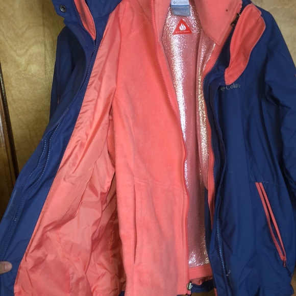 Columbia Women’s 3 in 1 Coat - Picture 4 of 5